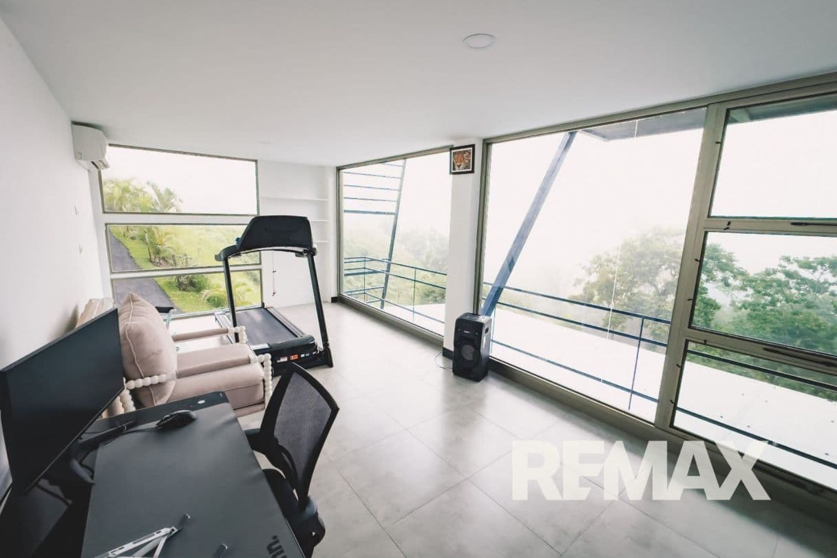Ultra-modern Mansion for sale near La Fortuna in Ciudad Quesada, 4 Levels, Elevator, Indoor Pool and Jacuzzi w Volcano Views, photo 24