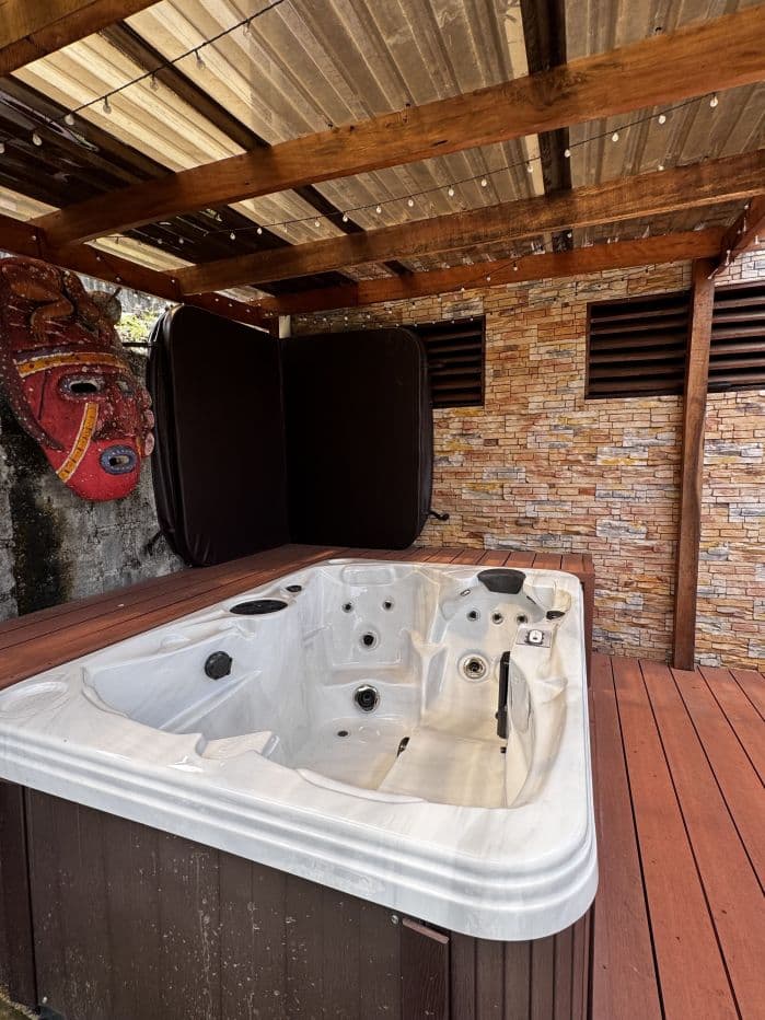 Rustic-Modern Paradise with Pool and Stunning Views, photo 21