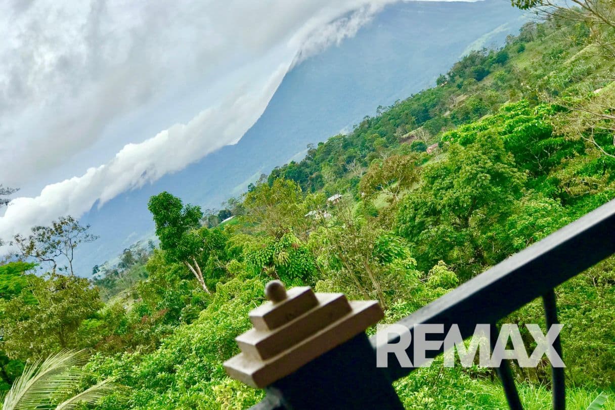 Paradise, property with Arenal Volcano View, Two Homes, Gardens and Income Potential near La Fortuna – 5,000 m², photo 8