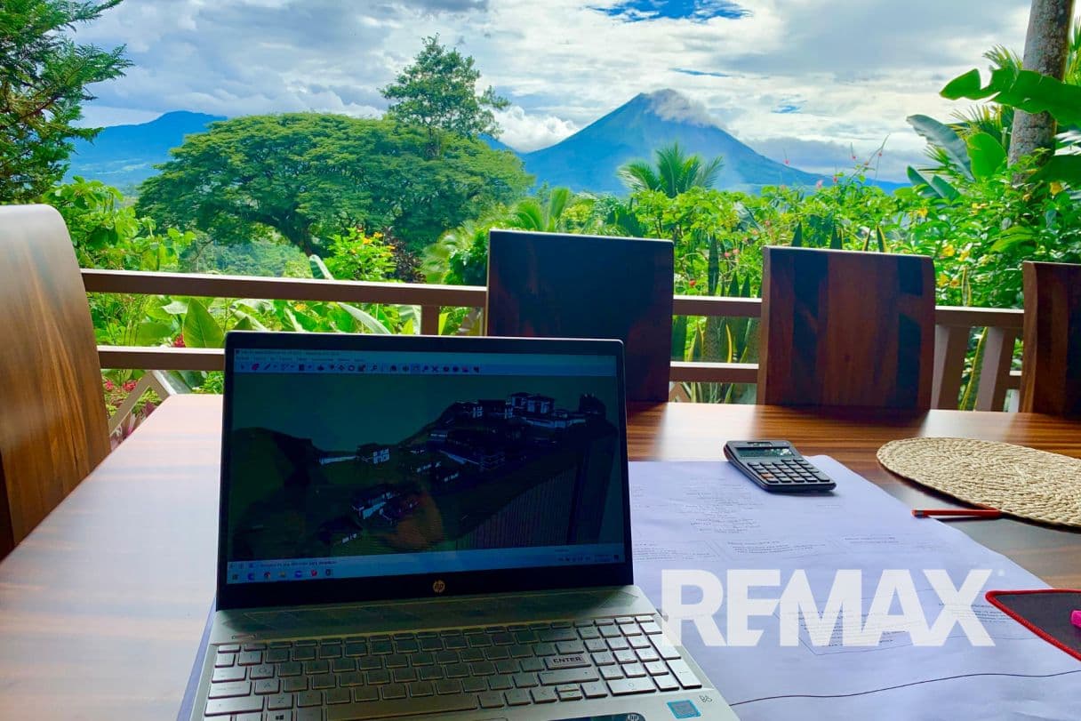 Paradise, property with Arenal Volcano View, Two Homes, Gardens and Income Potential near La Fortuna – 5,000 m², photo 4