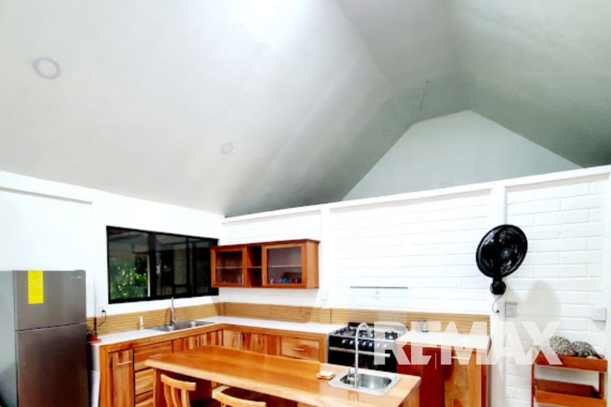 Boutique Eco-retreat & Airbnb Business for sale near La Fortuna, photo 12