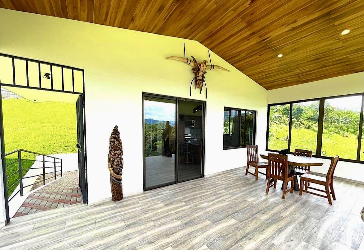 Turnkey Lakefront Home with Private Access, Expansion Potential, and Strong Rental Appeal in Nuevo Arenal, photo 17