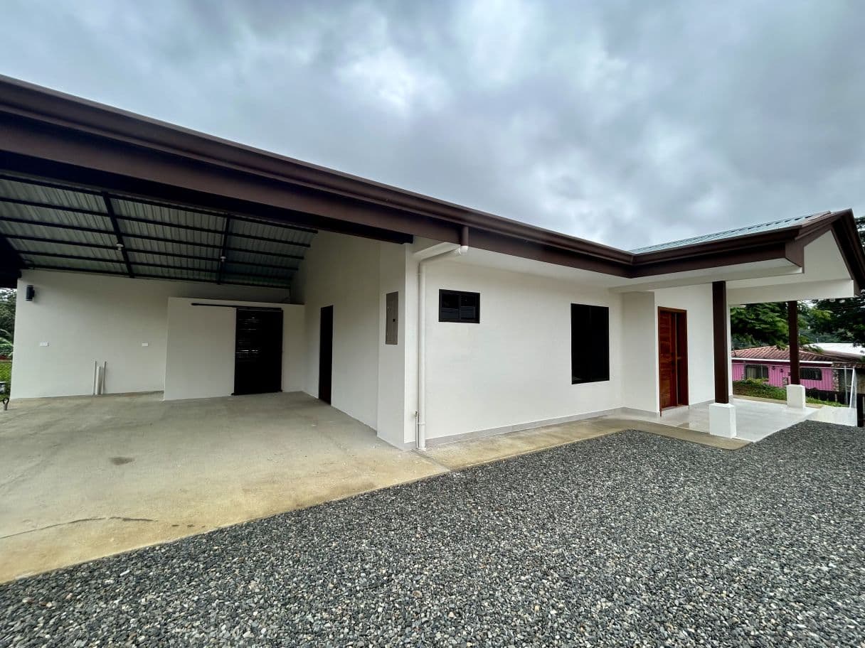 Modern Comfort Meets Small Town Charm- 2 Bedroom Renovated Home in Lake Arenal - SELLER FINANCING!, photo 20