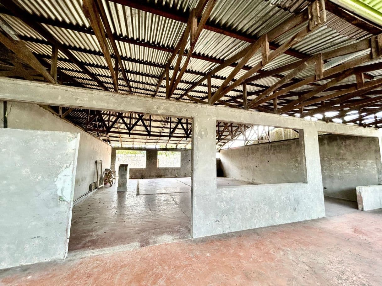Prime Commercial/Retail Opportunity in the Lakeside Community of Nuevo Arenal - SELLER FINANCING!, photo 2
