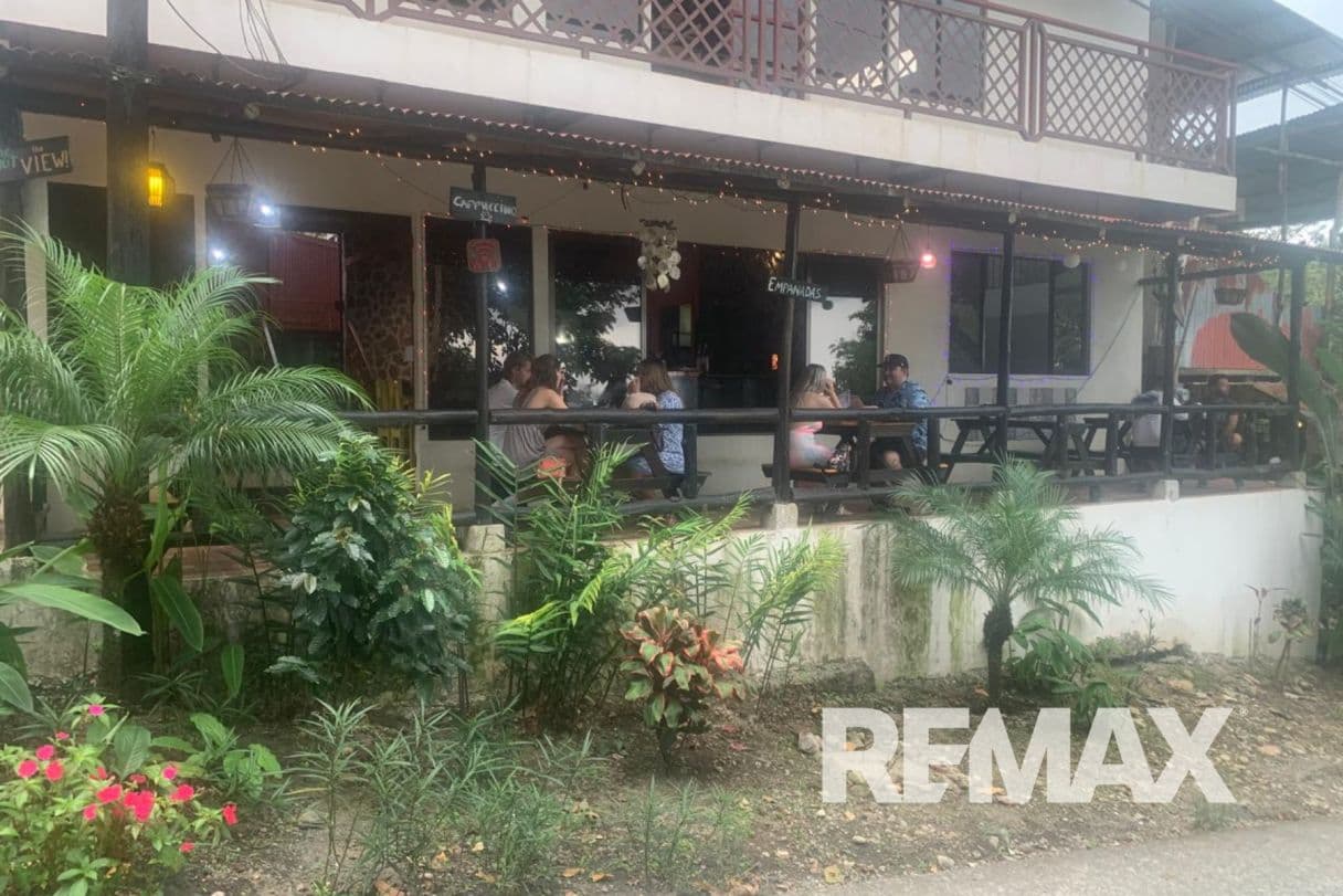La Fortuna Boutique Hotel for Sale w Volcano Views, photo 2