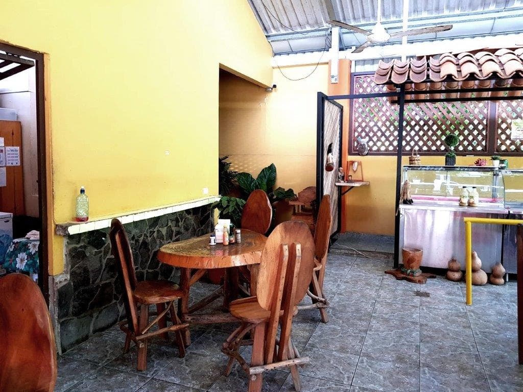 Herradura Restaurant and Minimarket Income Property, photo 2