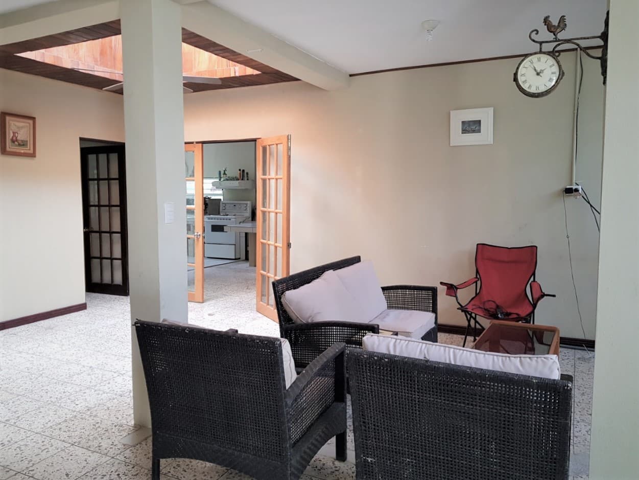 Herradura Commercial Residential House on Large Lot, photo 10