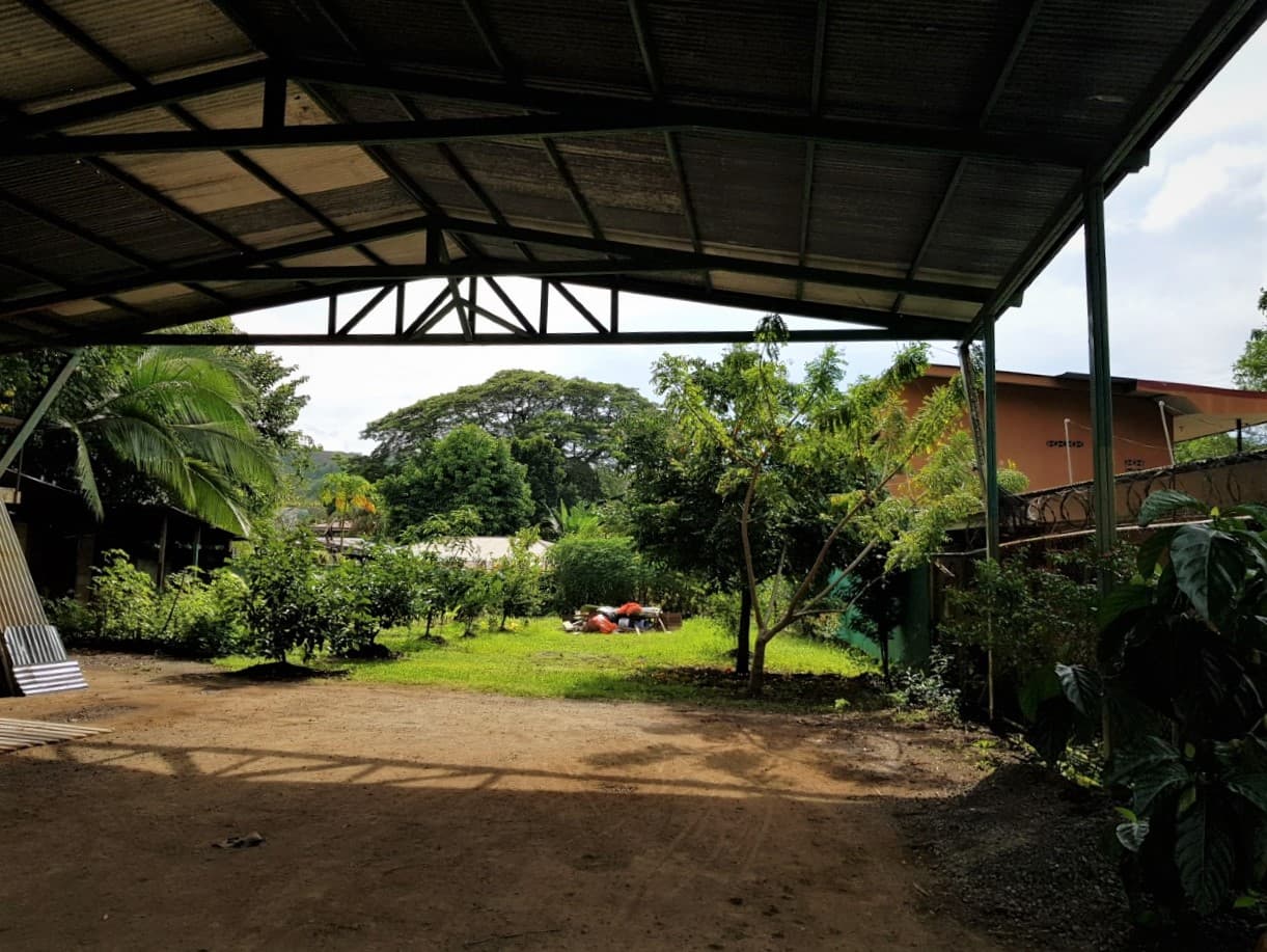Herradura Commercial Residential House on Large Lot, photo 3