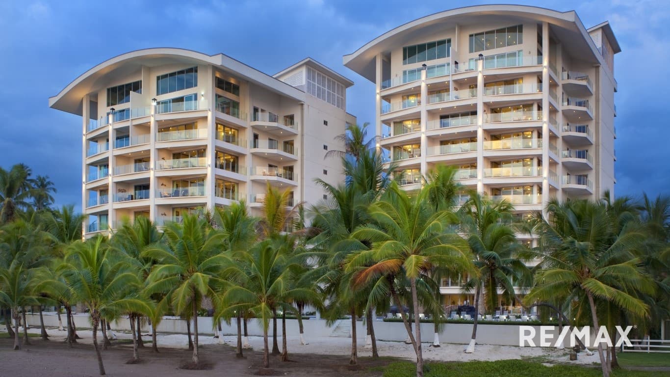Diamante Del Sol Oceanfront Luxury 4 Bed Penthouse, photo 4