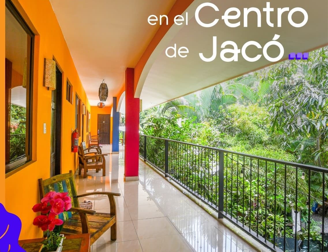 Jaco Beach Downtown 18 Rooms B&B and 4 Main Street Retail Spaces, photo 2