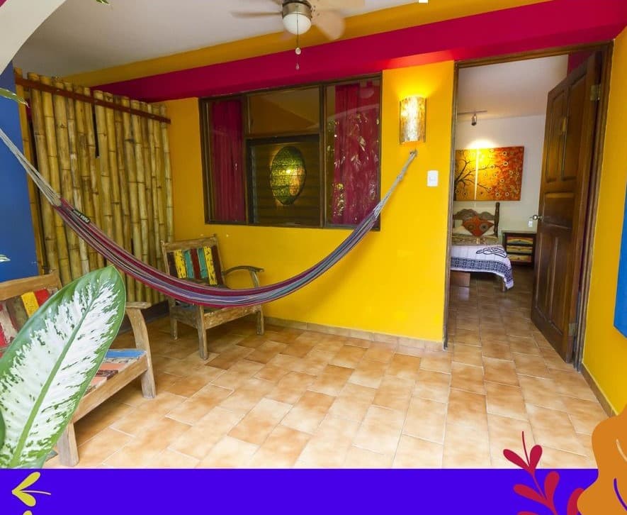 Jaco Beach Downtown 18 Rooms B&B and 4 Main Street Retail Spaces, photo 5