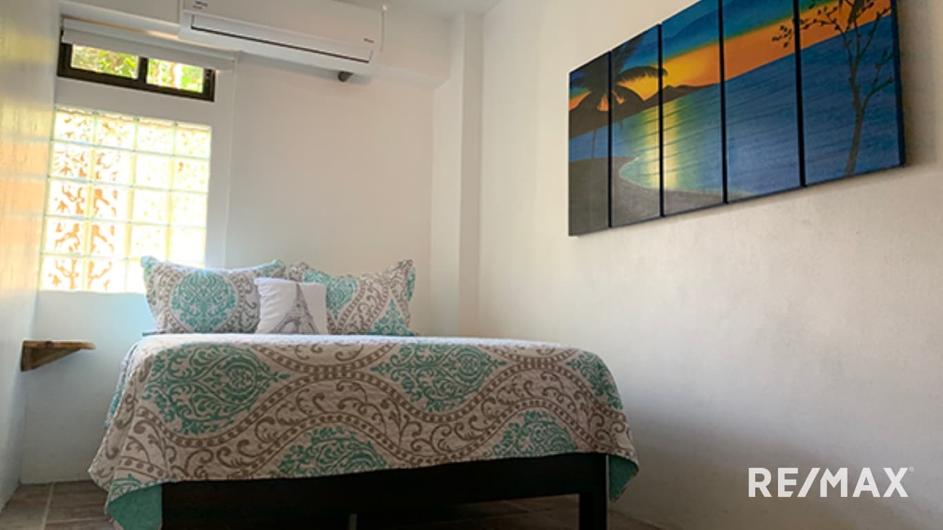 Renovated beach hotel, photo 18