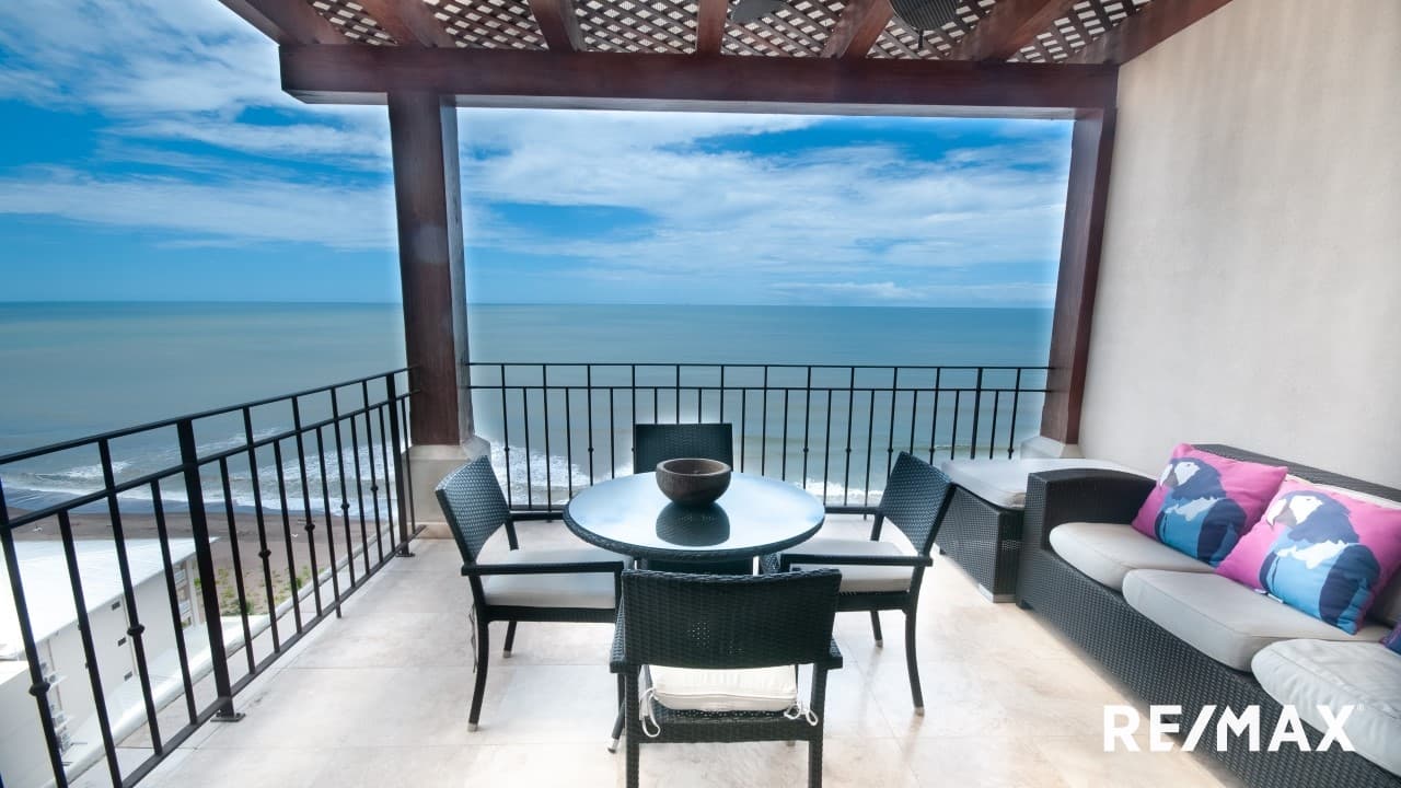 Croc’s Casino Luxury Penthouse, photo 10