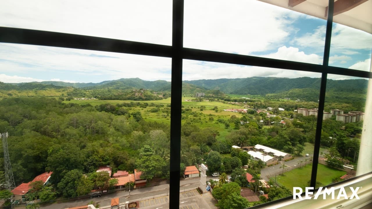 Croc’s Casino Luxury Penthouse, photo 21