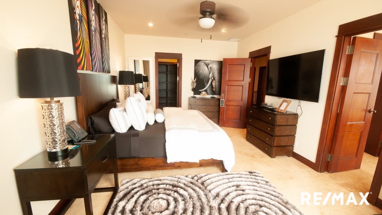 Croc’s Casino Luxury Penthouse, photo 24