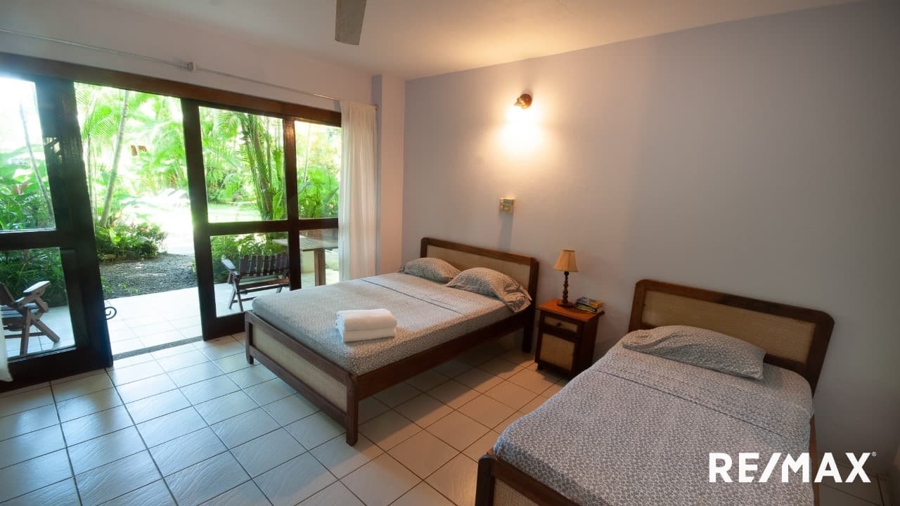 Jaco Oceanfront Hotel, photo 14
