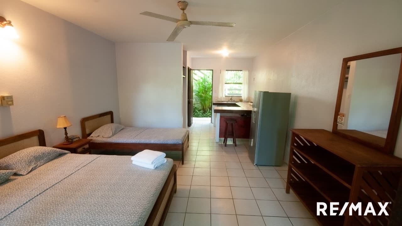 Jaco Oceanfront Hotel, photo 16