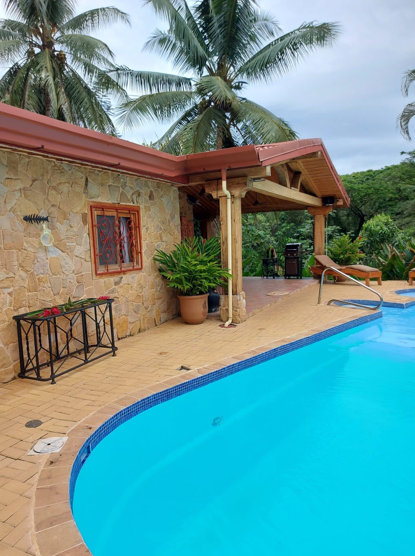 Secluded Mountain View Home, photo 2