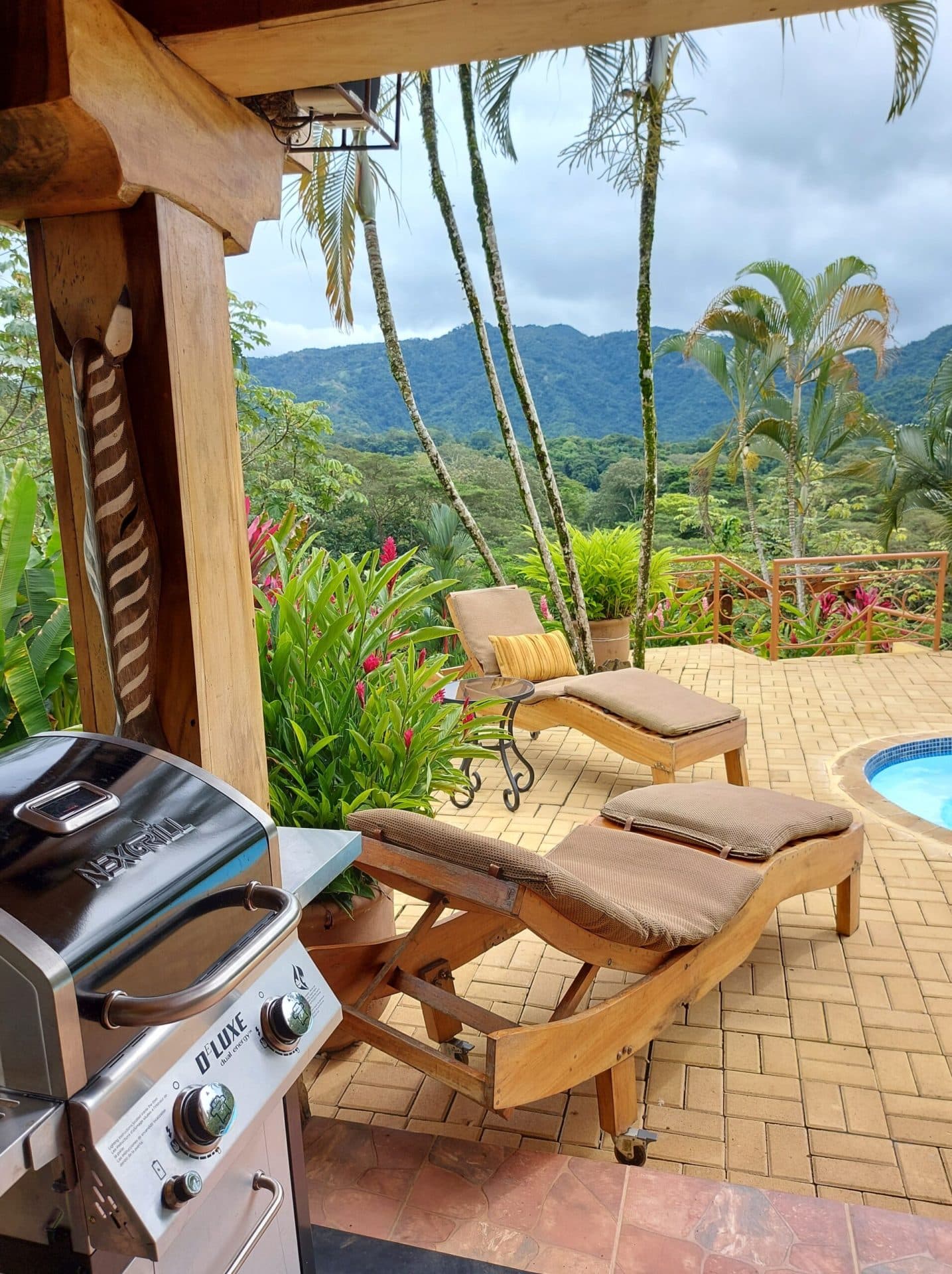 Secluded Mountain View Home, photo 4