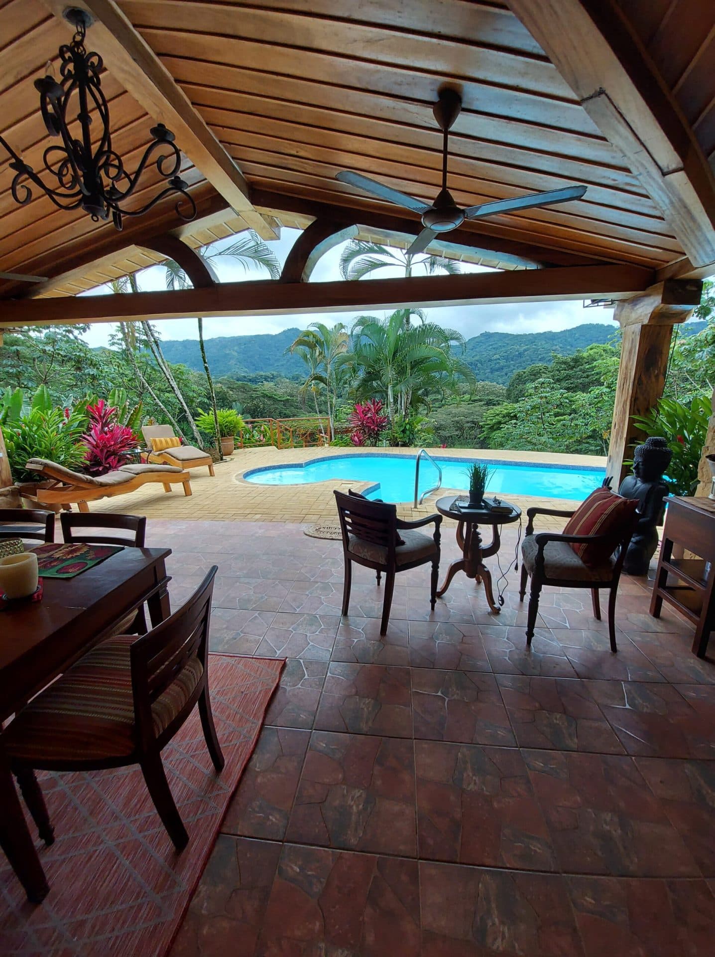 Secluded Mountain View Home, photo 8