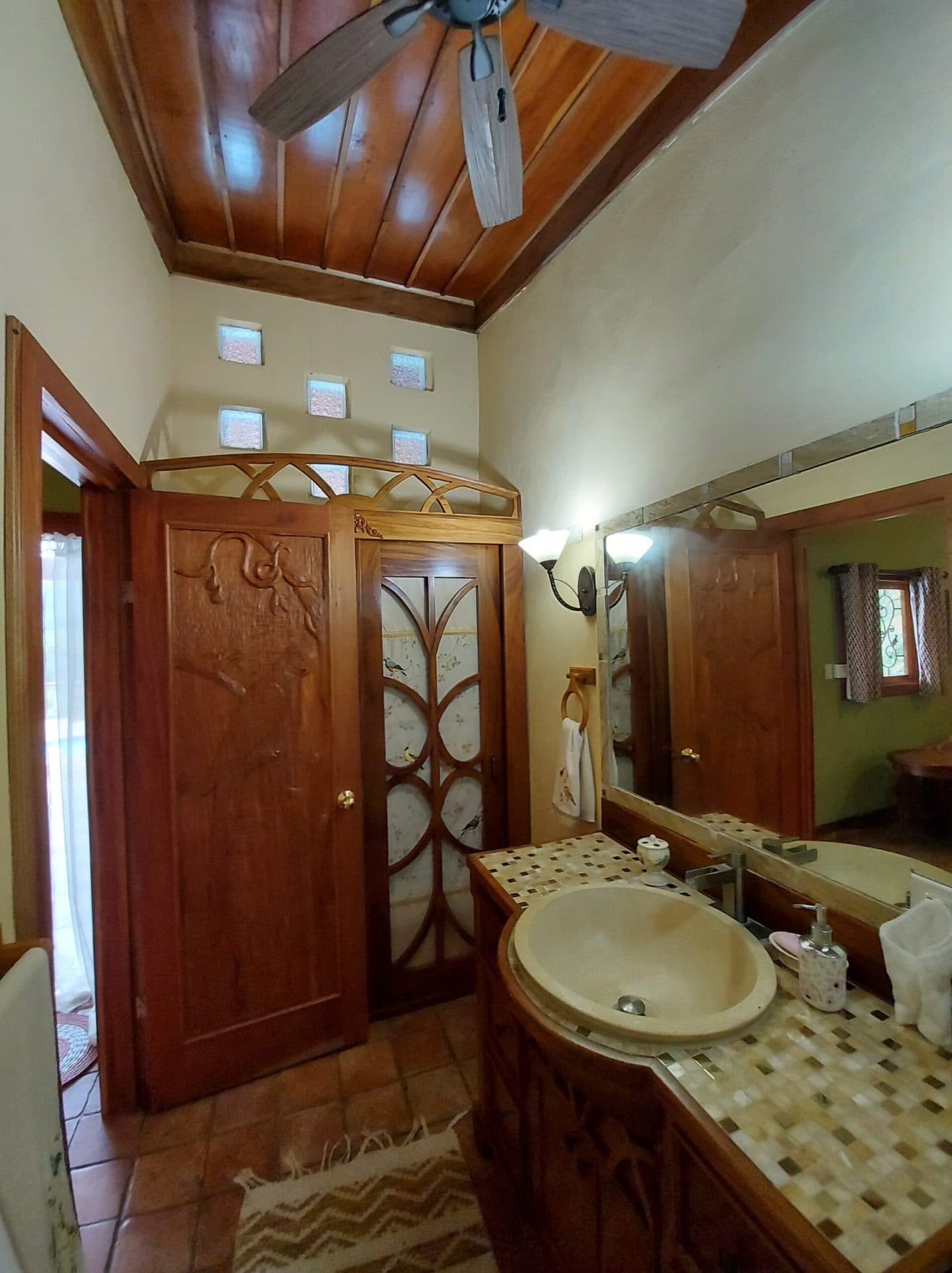 Secluded Mountain View Home, photo 11
