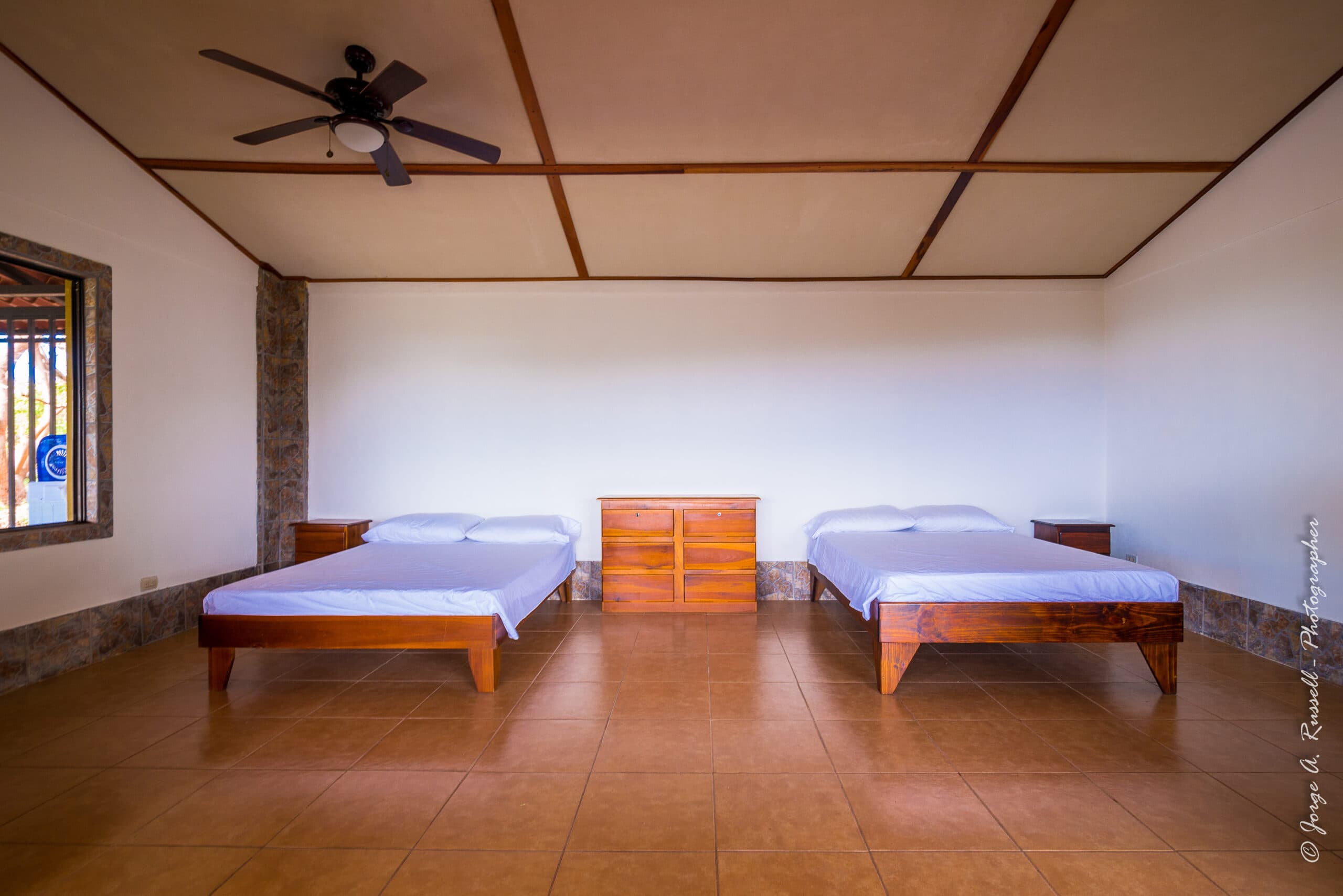 House With Pool On 0.75 Acre Close To The Beach, photo 22
