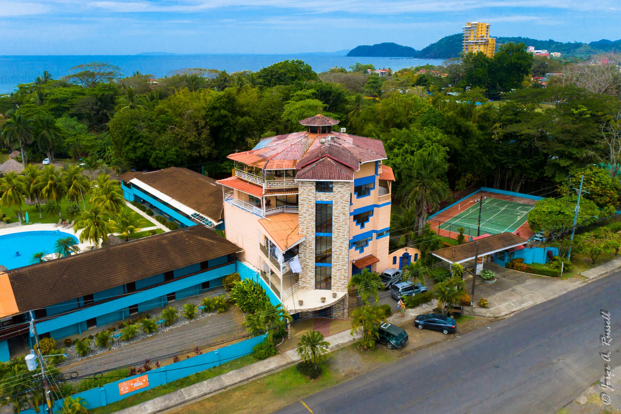 Jaco Beach Building For Sale with Penthouse and 6 Apartments, photo 17