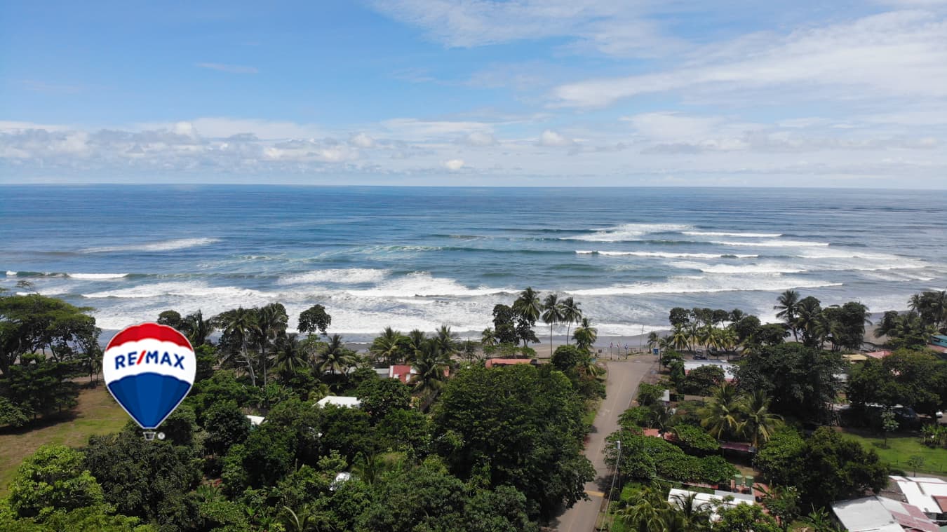 Prime location | Business Opportunity | Titled 200m from the beach, photo 5