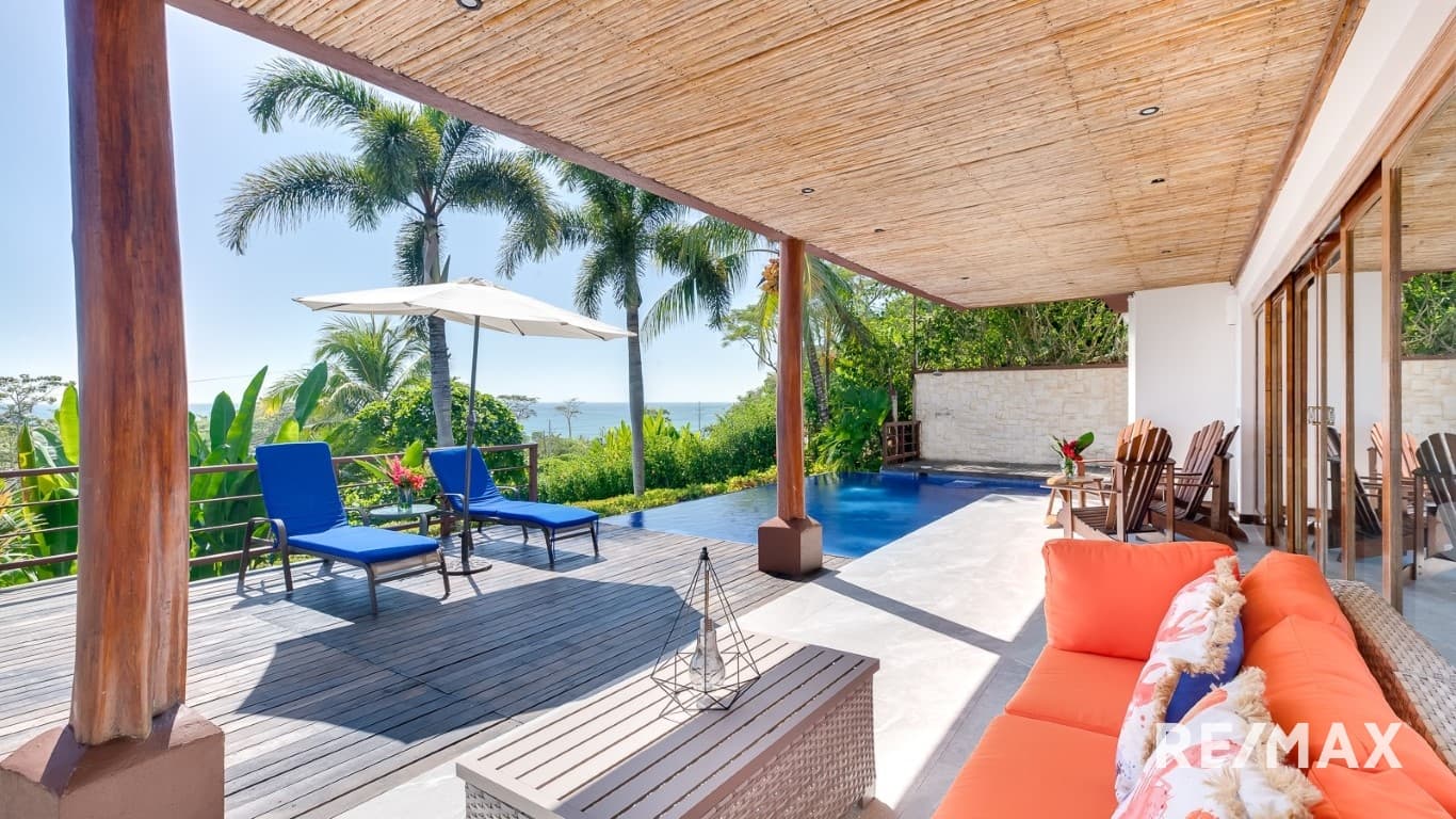 Luxurious Ocean-View Haven, photo 17