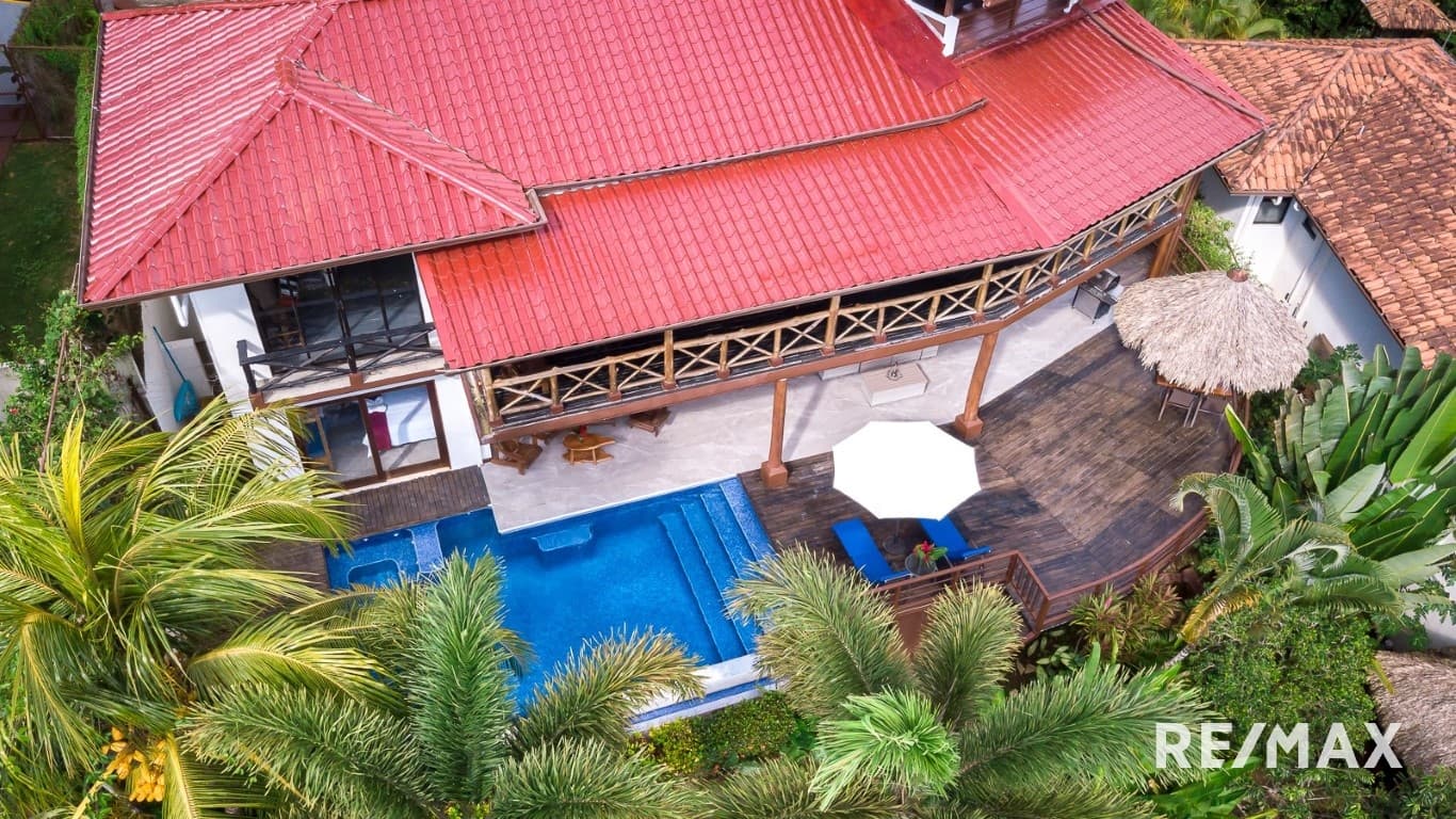 Luxurious Ocean-View Haven, photo 2