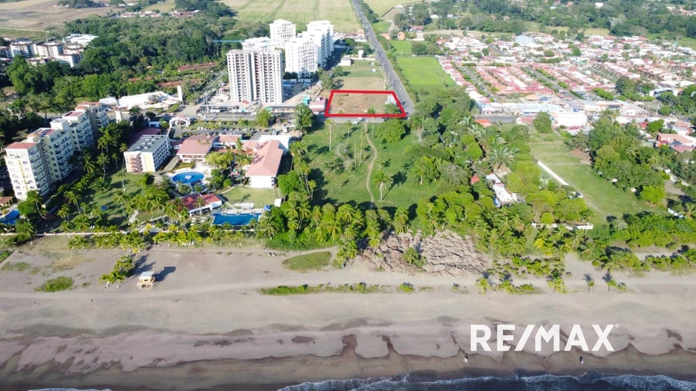 Corner Lot Prime Location Downtown Jaco Beach | Costa Rica, photo 12