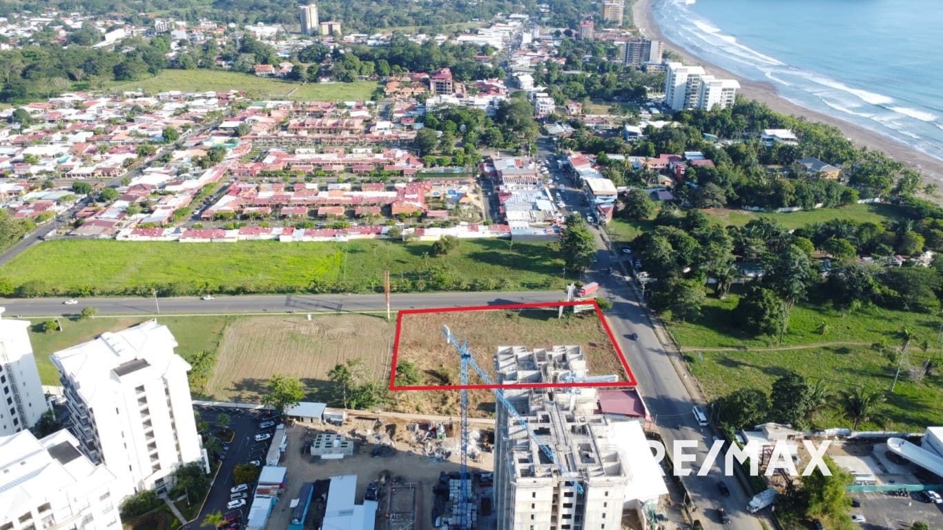 Corner Lot Prime Location Downtown Jaco Beach | Costa Rica, photo 14