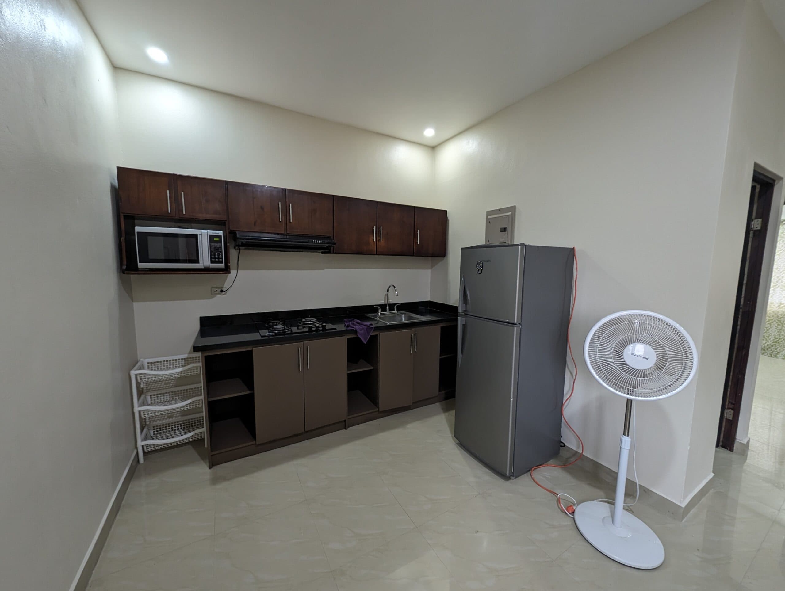 Income-Generating Gem: 4-Unit Apartment Building in Jaco Beach, photo 2