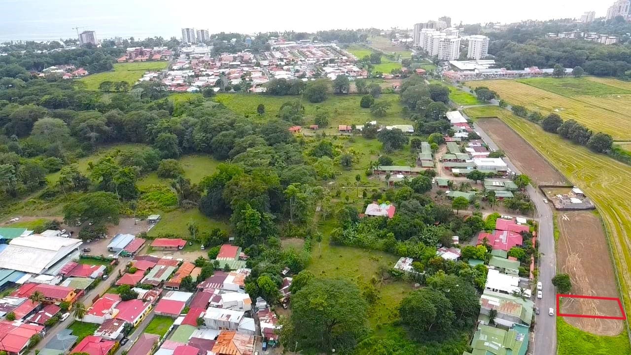 Affordable Titled Lots | Mixed zoning | Water & Electricity available |  Jaco Beach