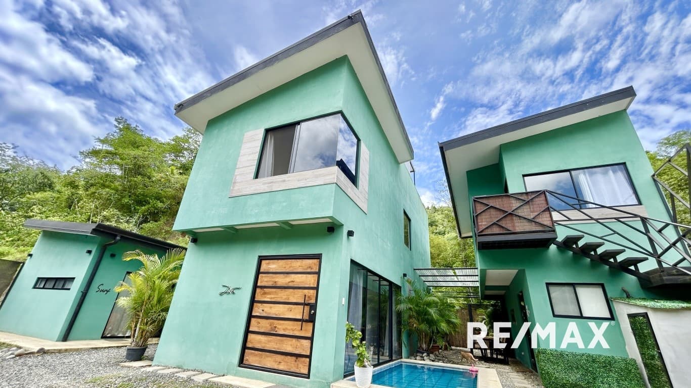 Modern & Jungle | One Villa and 3 Studios with Private Pool in Jaco Beach