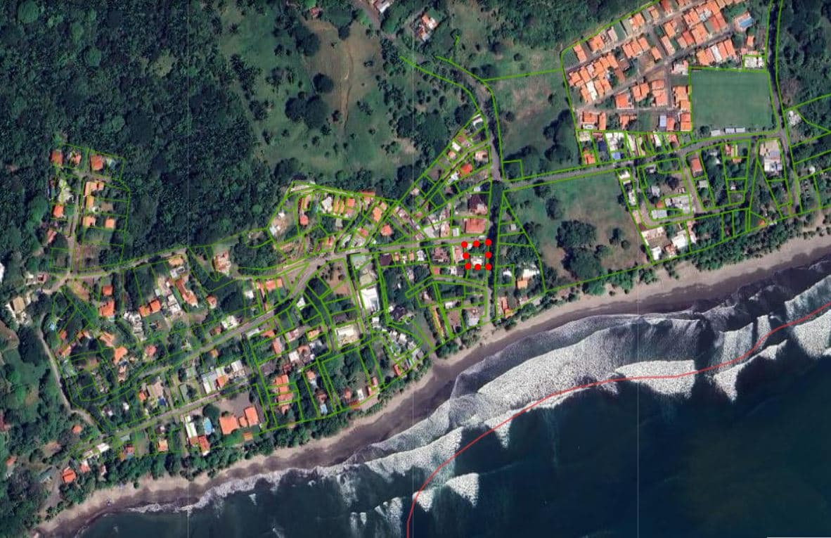 Prime Location | 100m from the beach | Next to Super Sol | Esterillos Oeste, photo 2