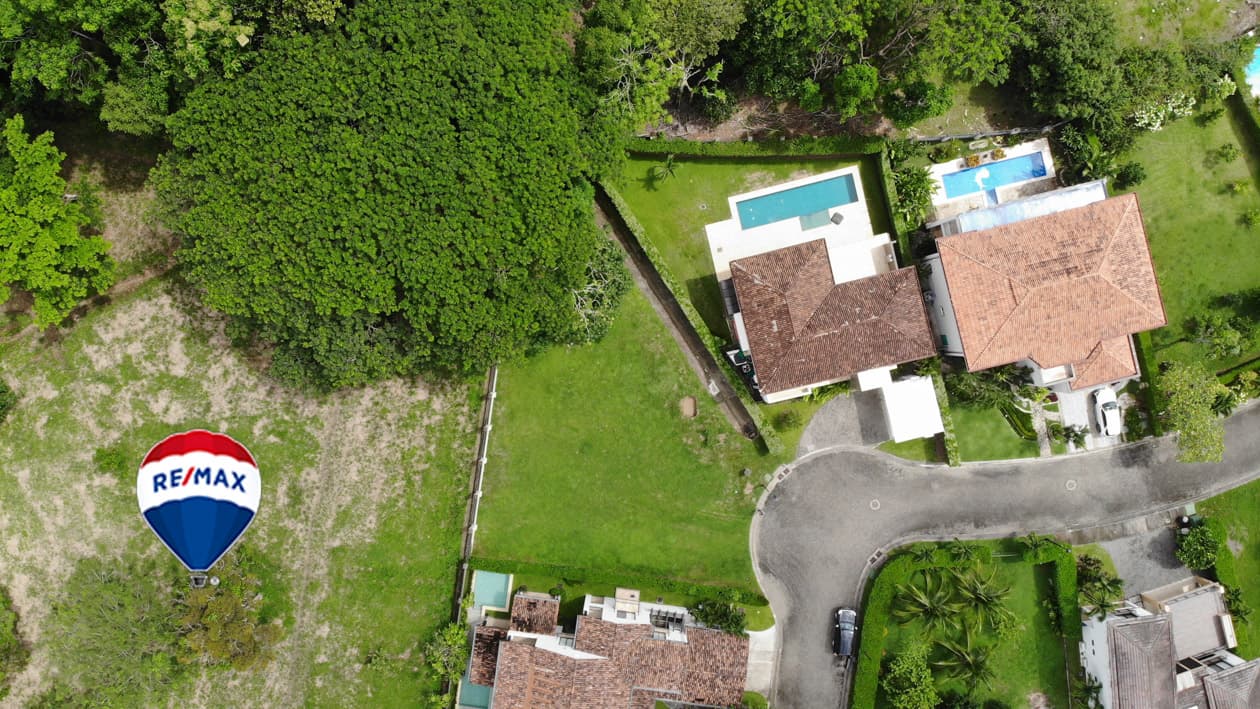 La Estancia | Corner Lot | Exclusive Neighborhood | Gated Community, photo 6