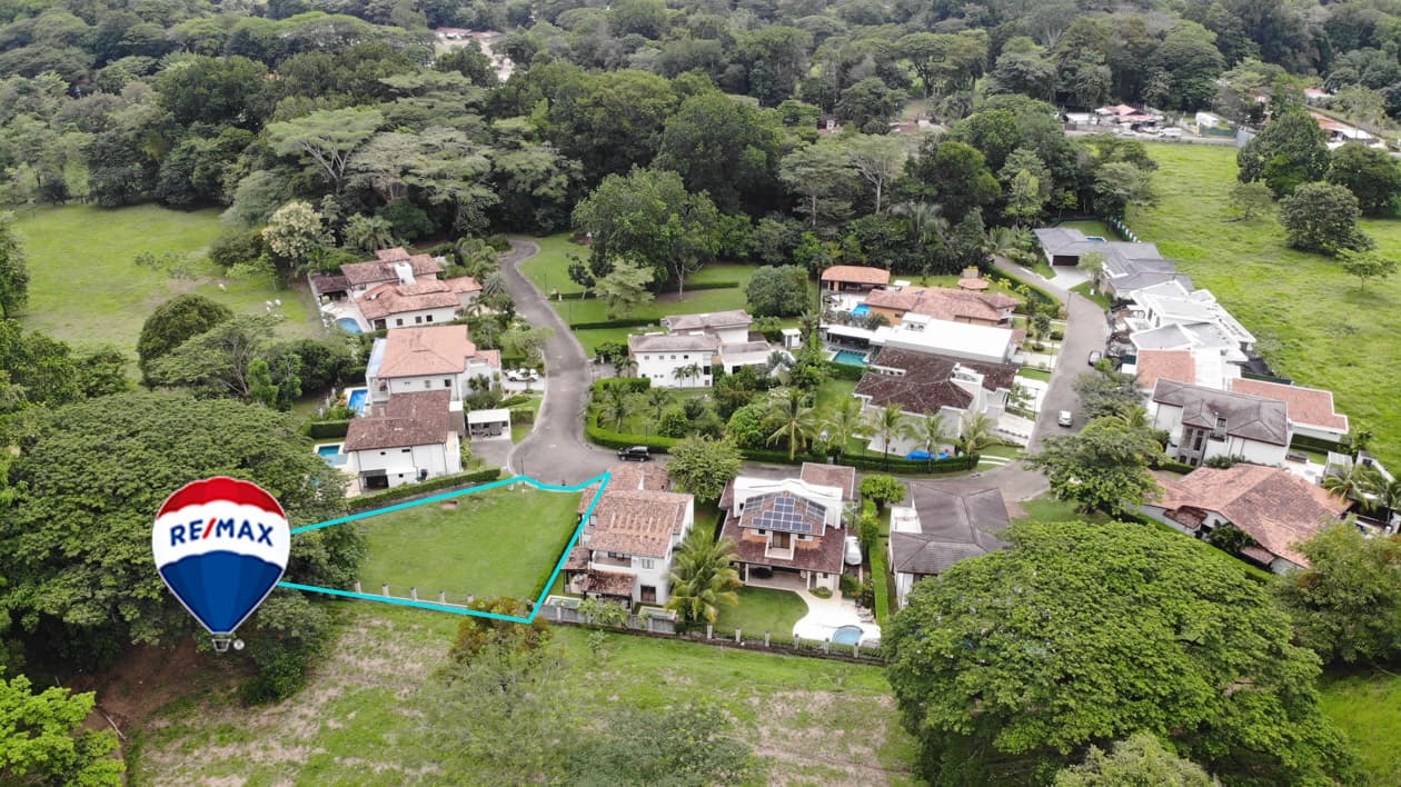 La Estancia | Corner Lot | Exclusive Neighborhood | Gated Community, photo 9
