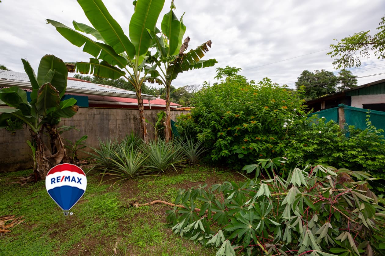 Prime Location | 100m from the beach | Next to Super Sol | Esterillos Oeste, photo 12