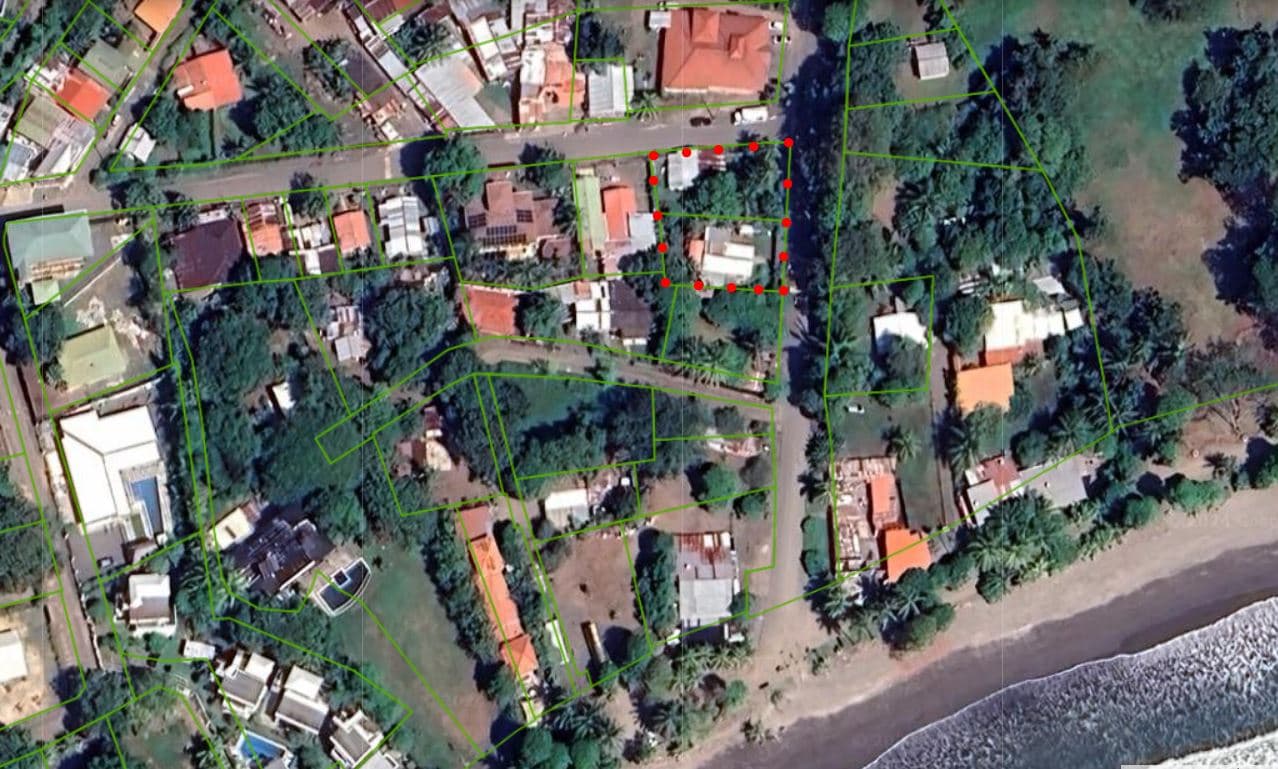 Prime Location | 100m from the beach | Next to Super Sol | Esterillos Oeste, photo 3