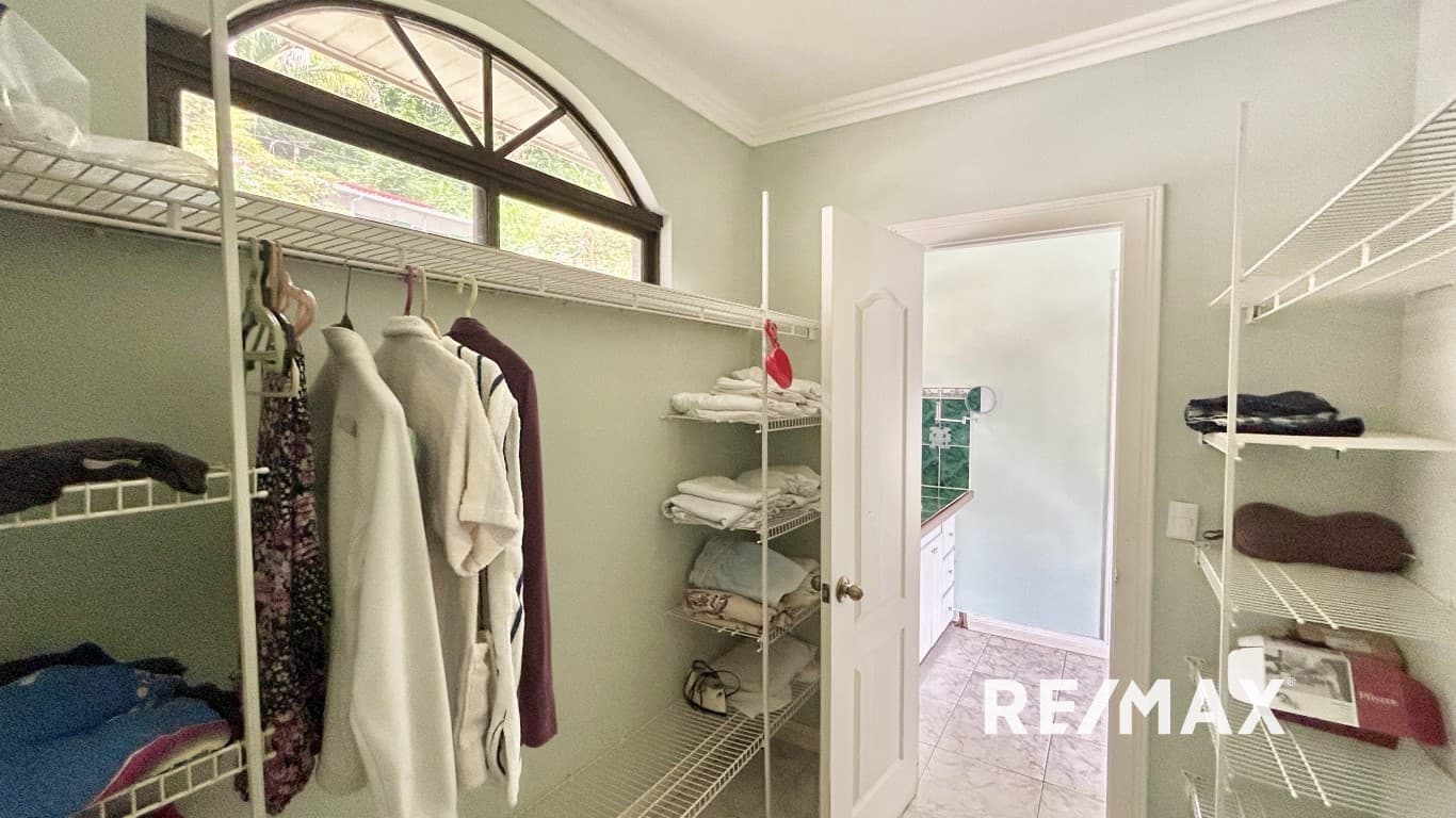 Spacious Villa with Double Garage in Playa Blanca, Punta Leona – A Coastal Retreat, photo 9