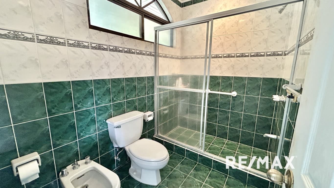 Spacious Villa with Double Garage in Playa Blanca, Punta Leona – A Coastal Retreat, photo 11