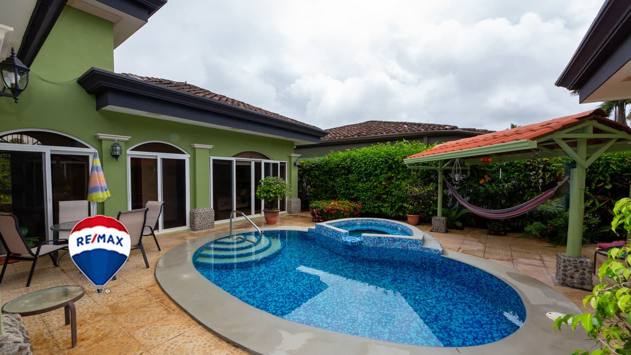 Costa Del Sol | Pool and Patio | Garage, photo 11