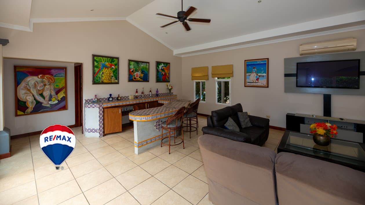 Costa Del Sol | Pool and Patio | Garage, photo 14