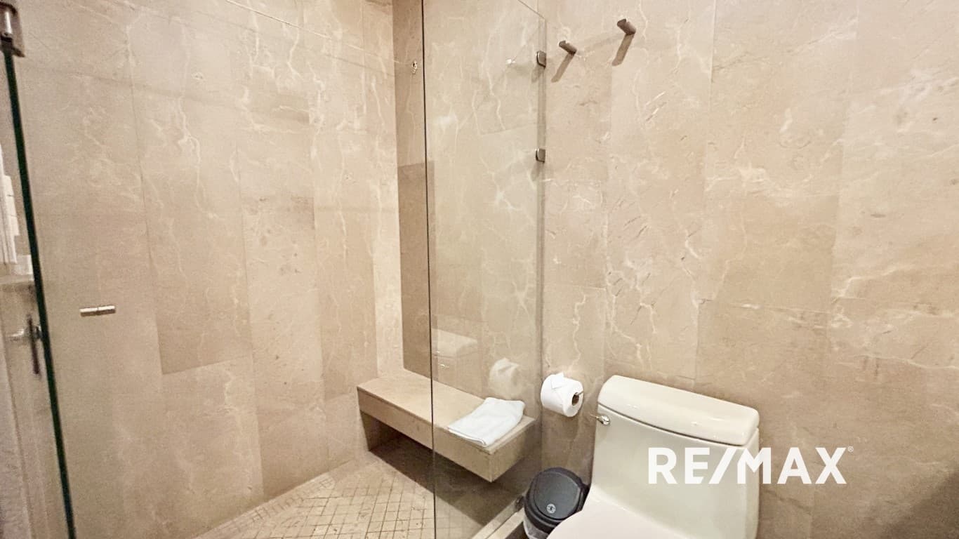 Relax in Style: Grand Suite with Private Jacuzzi at Oceano Boutique Hotel, Jaco, photo 12
