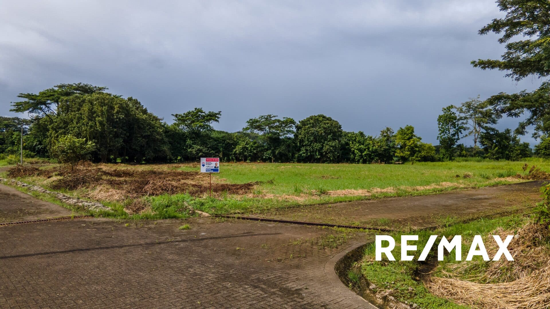 Prime Corner Lot for Sale in Columbus Heights – 9,124 m² Flat Land Perfect for Development, photo 2