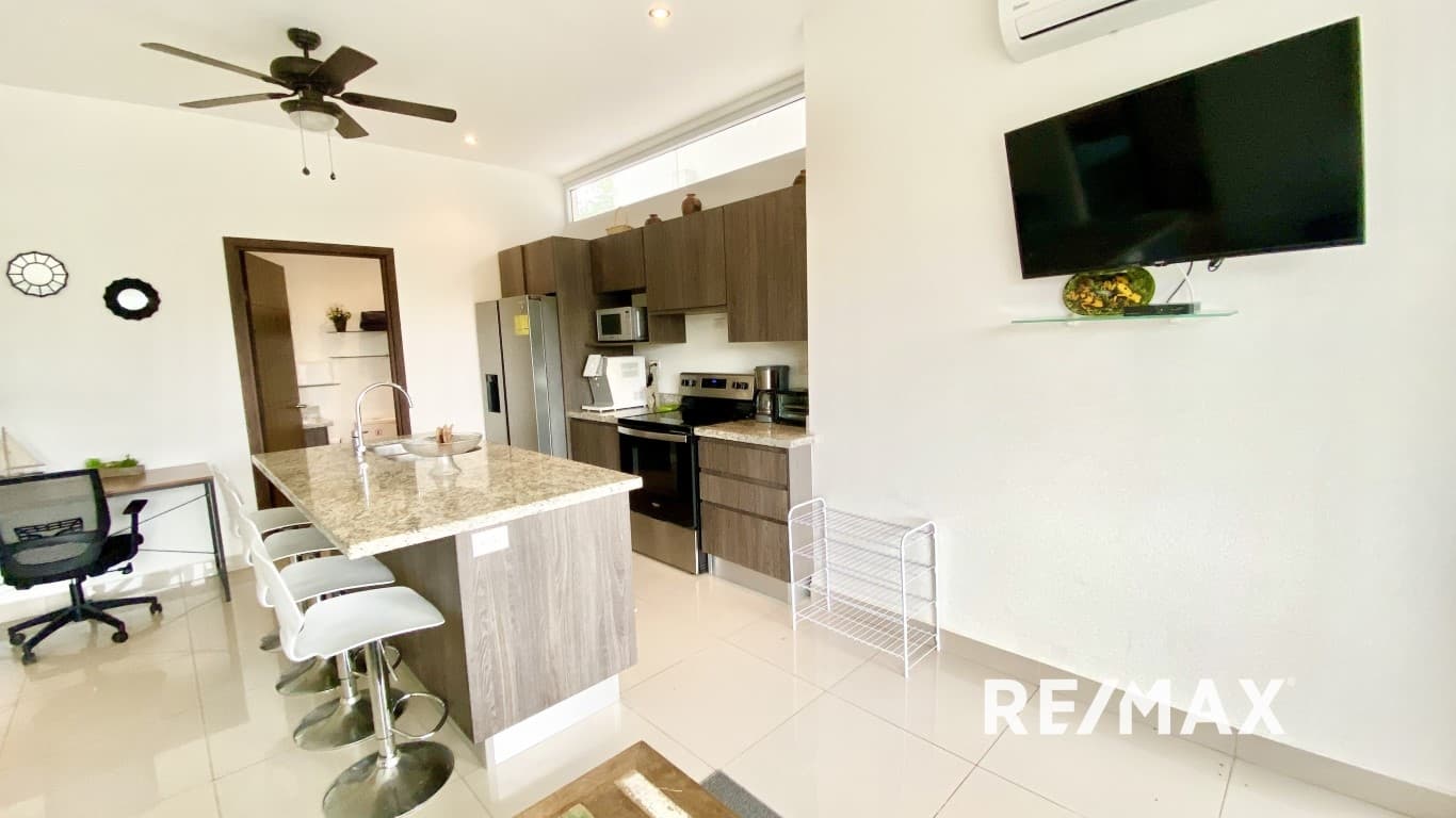 Charming 2 bedrooms apartment downtown Jaco Beach in Lapa Living, photo 14