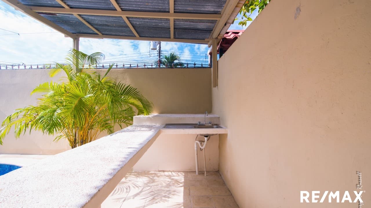 Ideal Retreat, photo 9