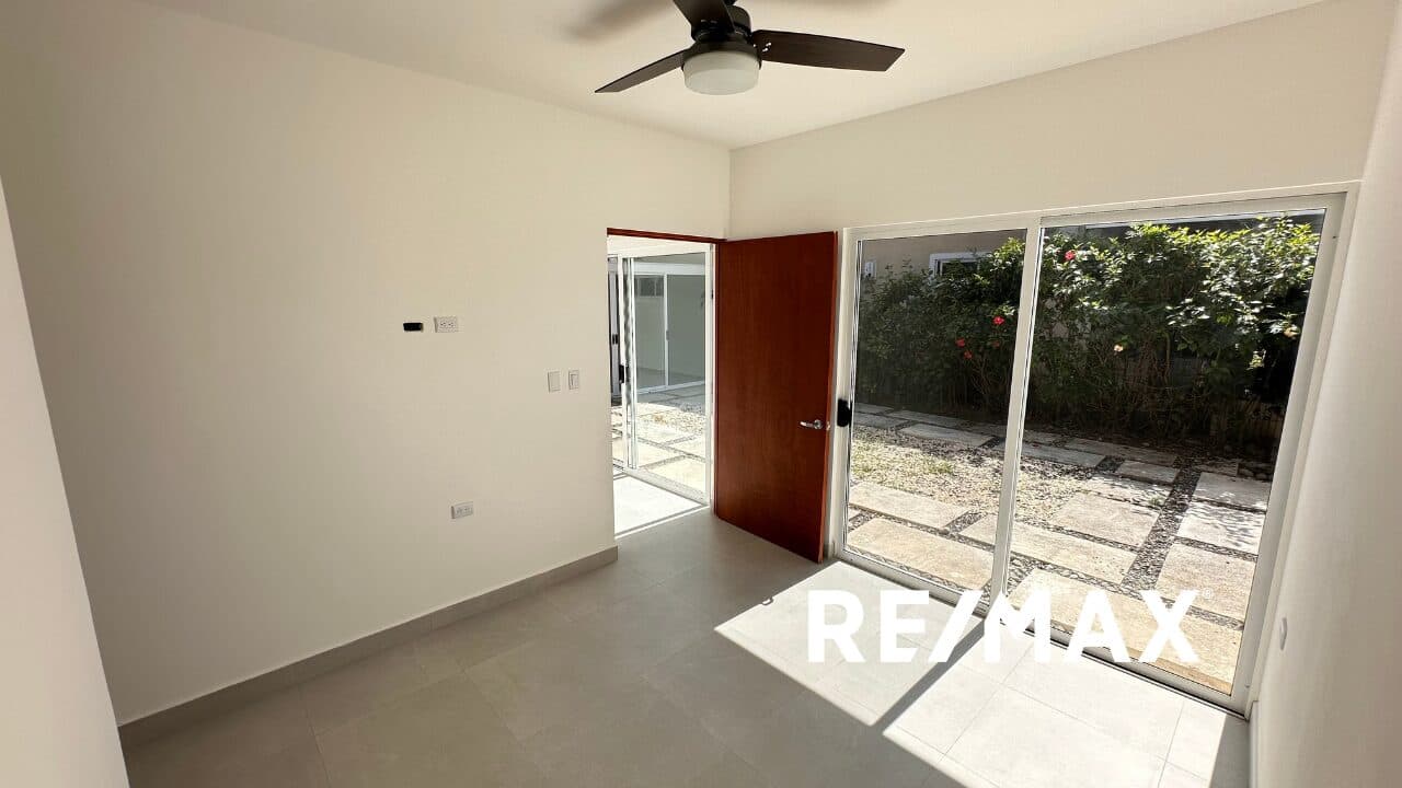 3-Bedroom Home in Gated Community, photo 19