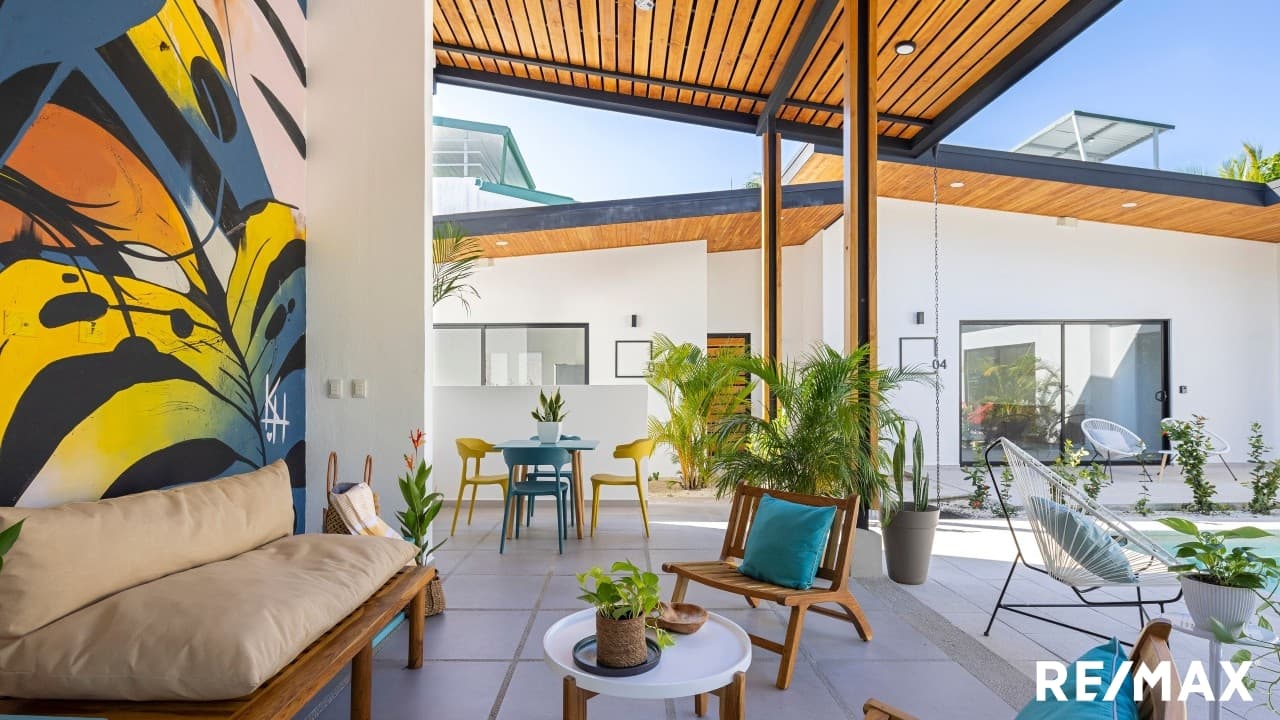 Distinctive Boutique Multi-family Beach Development, photo 5